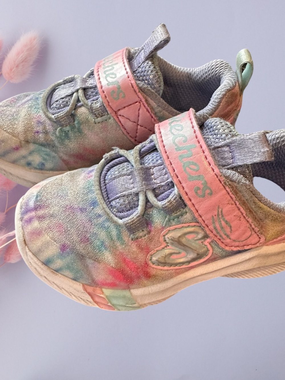 Skechers Kids Pastel Tie-Dye Light-Up Sneakers - Pink, Purple & Blue size 5